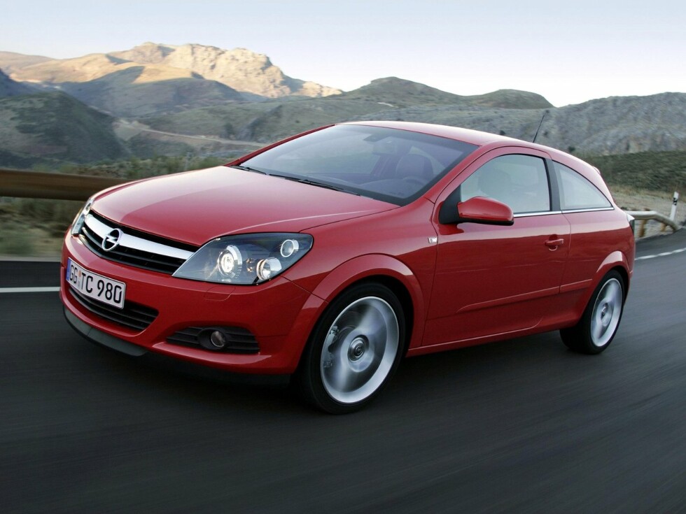 Коврики текстильные "Стандарт" для Opel Astra III (купе / H (3 дв.)) 2005 - 2014, черные, 5шт.