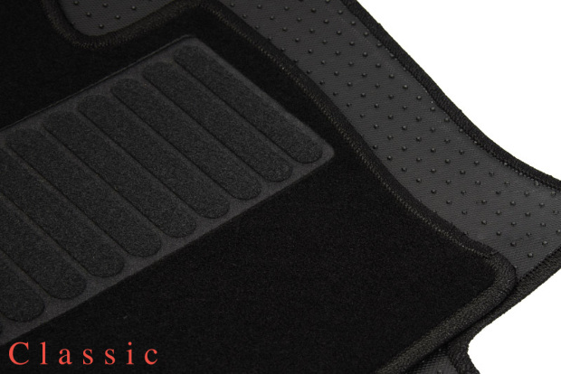 Коврики текстильные "Классик" для Nissan Qashqai I (suv / J10) 2010 - 2013, черные, 2шт.